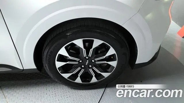 Kia Canival Carnival 4 поколение Дизель 7 мест Signature — Фото автомобиля 5