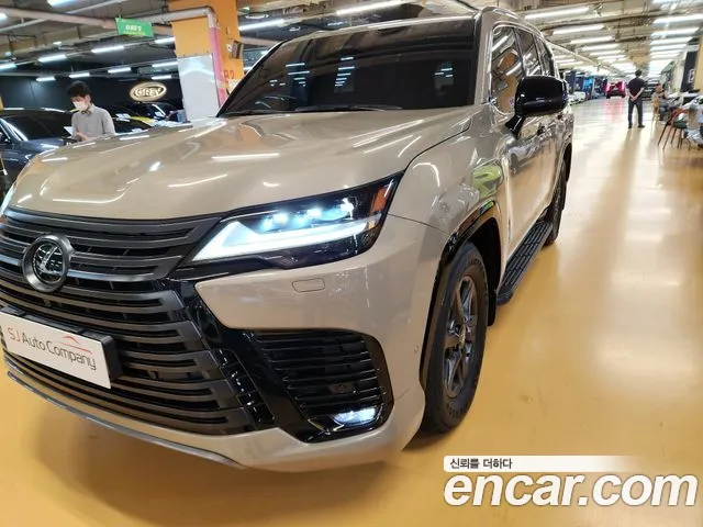 Lexus LX — Фото автомобиля 2