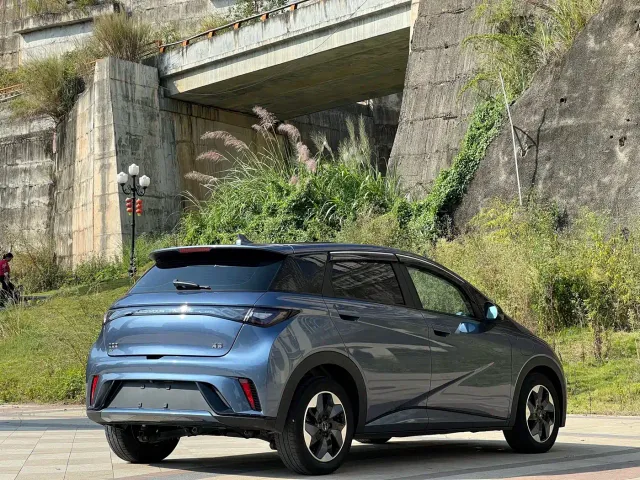 BYD Dolphin — Фото автомобиля 15