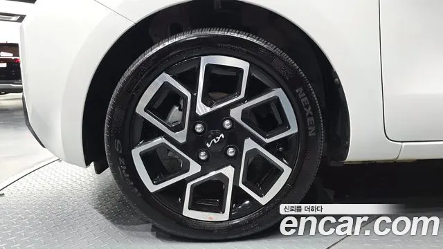 Kia RAY Новый Kia Ray Signature — Фото автомобиля 5