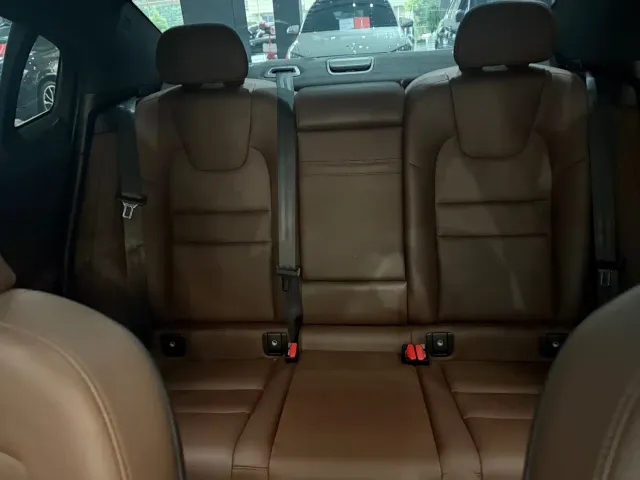 Volvo S60 — Фото автомобиля 7
