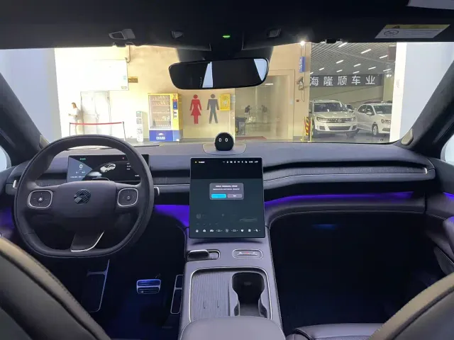 Nio EC7 — Фото автомобиля 4