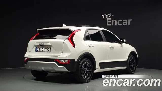 Kia Niro The All New Niro Prestige — Фото автомобиля 2