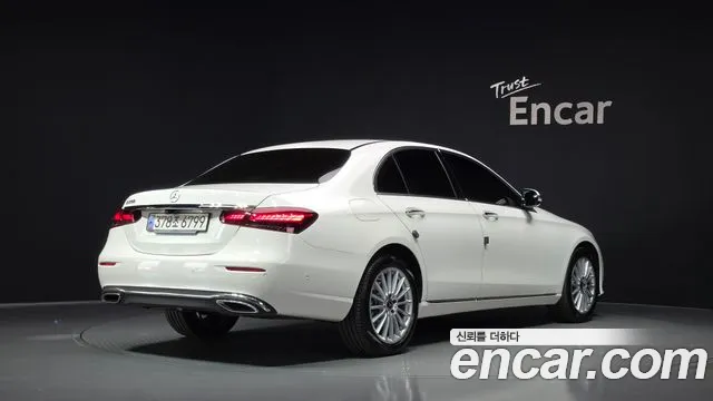 Mercedes-Benz E-Class W213 — Фото автомобиля 2