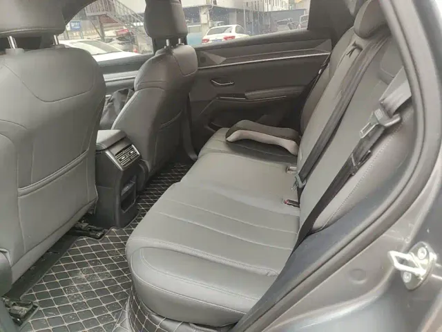 BYD Song Pro — Фото автомобиля 16