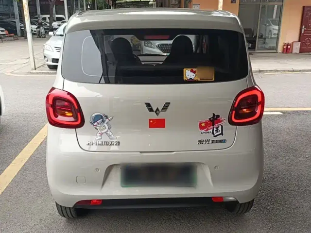 Wuling Hongguang Mini EV — Фото автомобиля 5