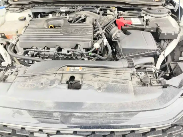 Ford Mondeo — Фото автомобиля 3