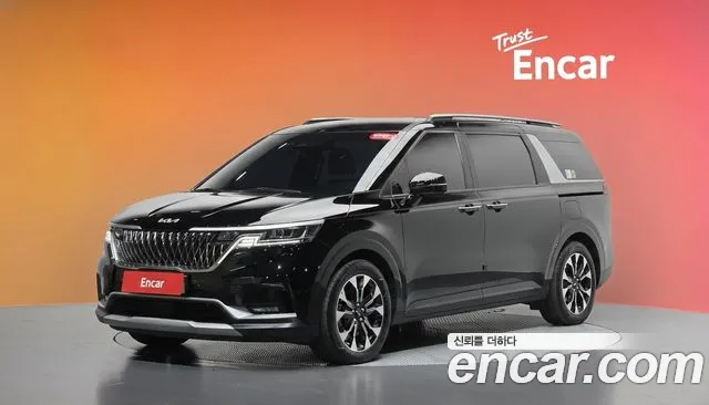 Фотография автомобиля — Kia Carnival 4th Gen
