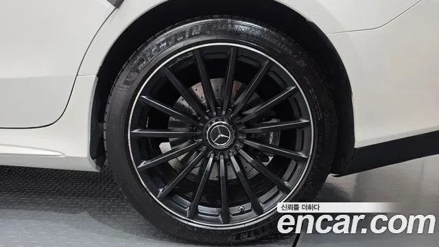 Mercedes-Benz AMG GT X290 (2018–2026) — Фото автомобиля 6