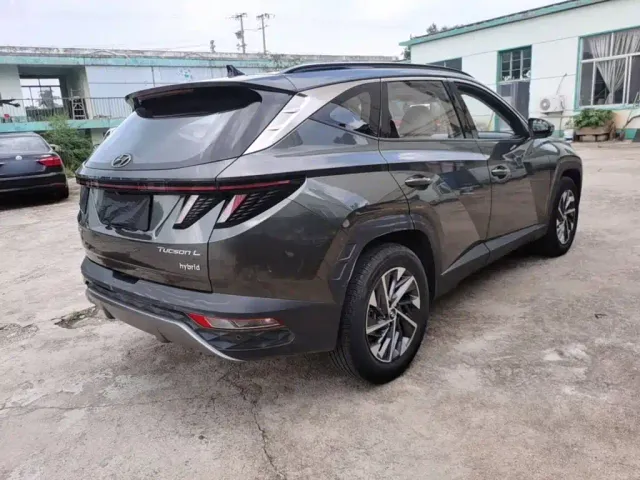 Hyundai Tucson — Фото автомобиля 4