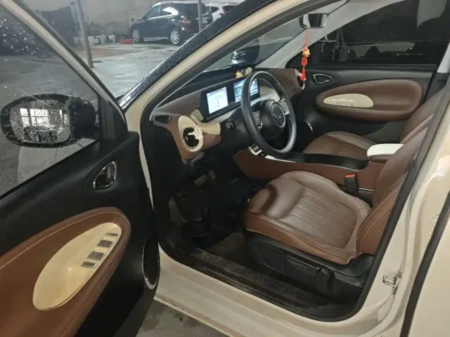 Wuling Bingo — Фото автомобиля 15