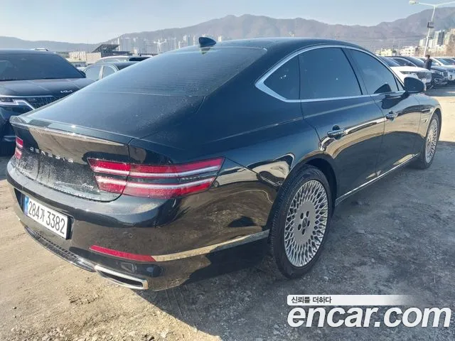 Genesis G80 RG3 — Фото автомобиля 2