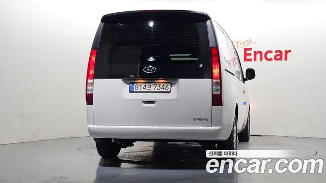 Hyundai Staria Staria Карго 3 места — Фото автомобиля 4