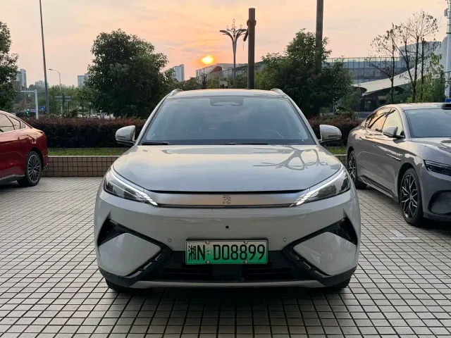 BYD Yuan PLUS — Фото автомобиля 2