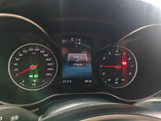 Mercedes-Benz V-Class — Фото автомобиля 10