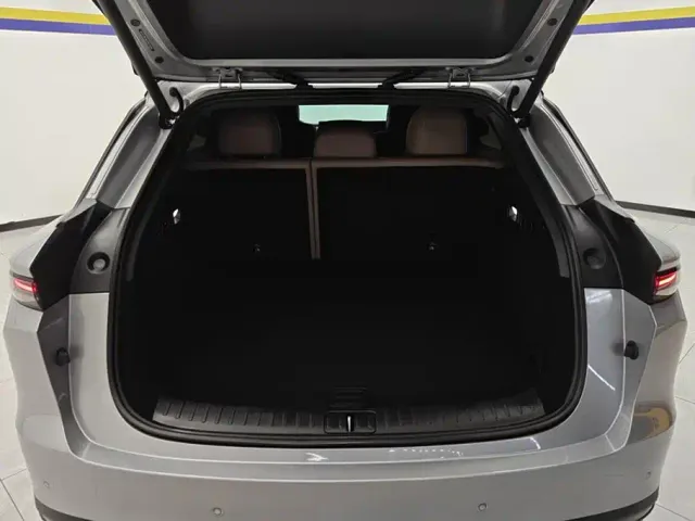 Li Auto i6 — Фото автомобиля 4