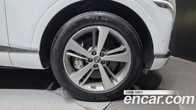 Genesis GV80 — Фото автомобиля 6