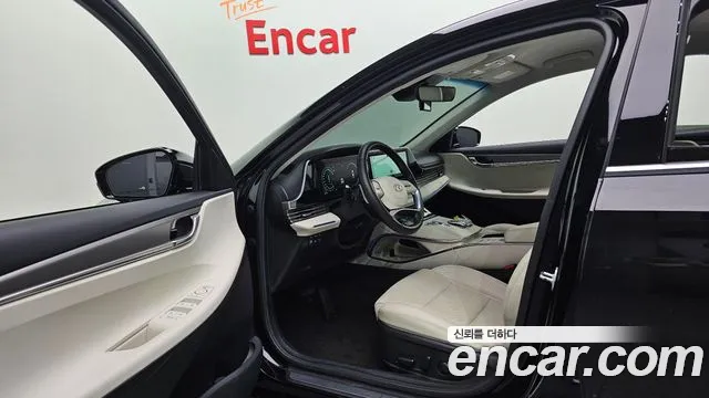 Hyundai Grandeur Grandeur (New) Hybrid — Фото автомобиля 10