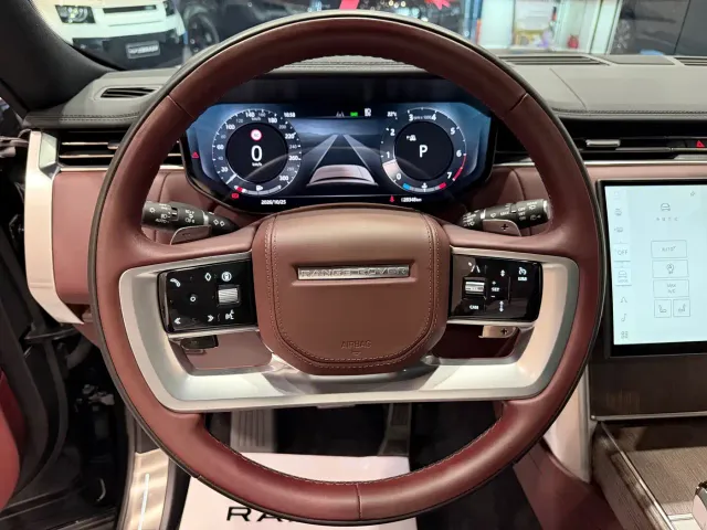 Land Rover Range Rover — Фото автомобиля 9