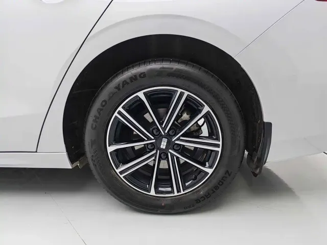 Geely Galaxy A7 — Фото автомобиля 12