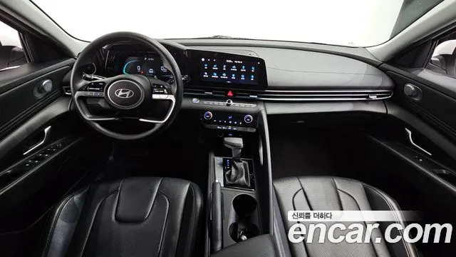 Hyundai Avante — Фото автомобиля 10