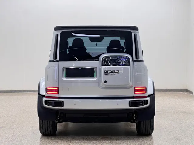 iCAR V23 — Фото автомобиля 5
