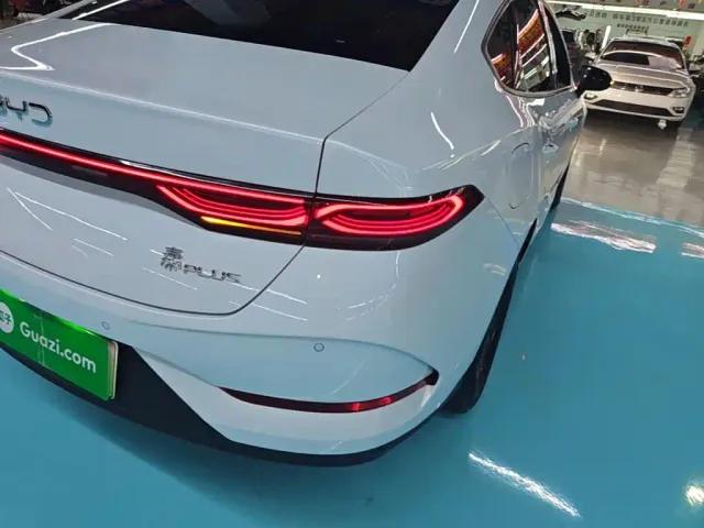 BYD Qin PLUS — Фото автомобиля 7