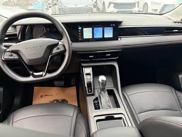 Roewe i5 — Фото автомобиля 8