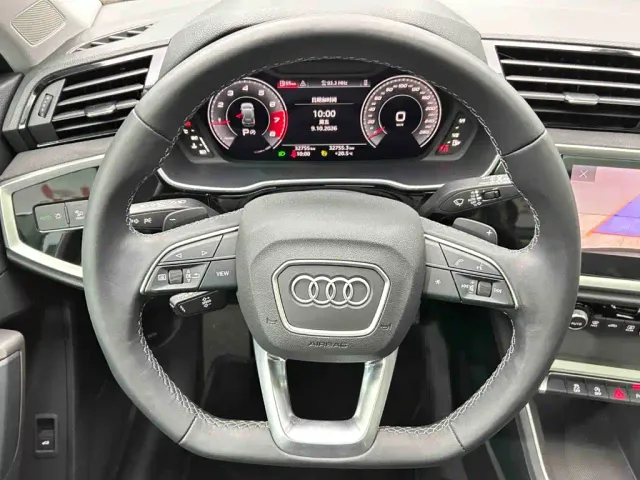 Audi Q3 — Фото автомобиля 8