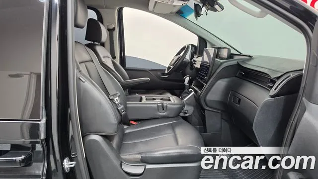 Hyundai Staria — Фото автомобиля 16