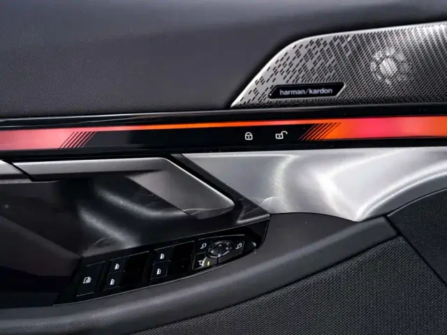 BMW 5 Series — Фото автомобиля 25