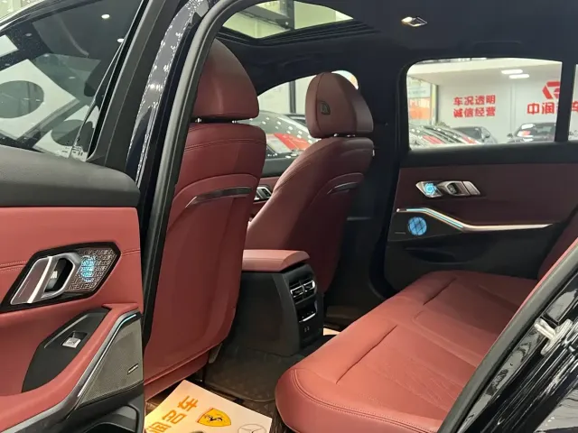 BMW 3 Series — Фото автомобиля 5