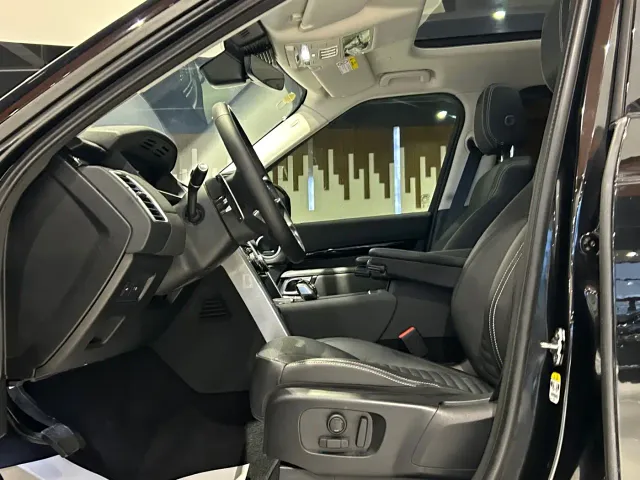 Land Rover Discovery — Фото автомобиля 9