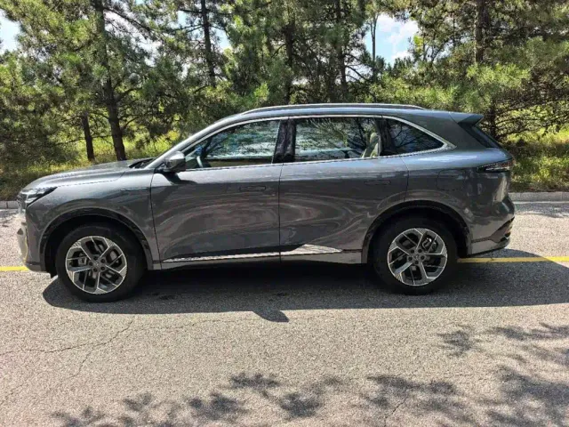 Changan CS75 Plus — Фото автомобиля 8