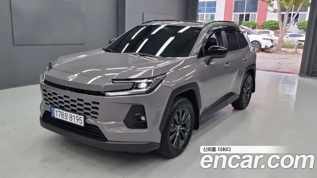 Toyota RAV4 — Фото автомобиля 2