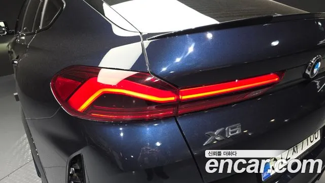 BMW X6 xDrive40i M Sport — Фото автомобиля 20