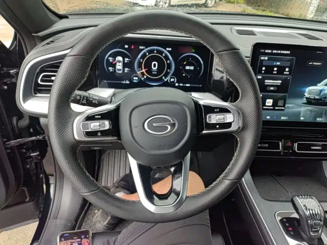 GAC Trumpchi GS8 — Фото автомобиля 10