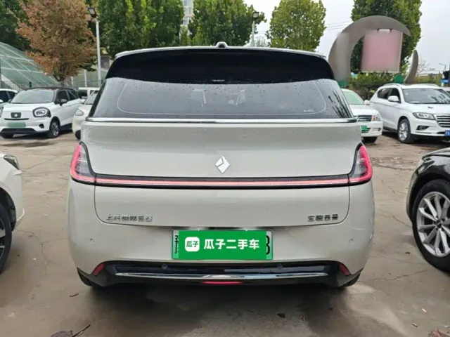 Baojun Cloud — Фото автомобиля 5