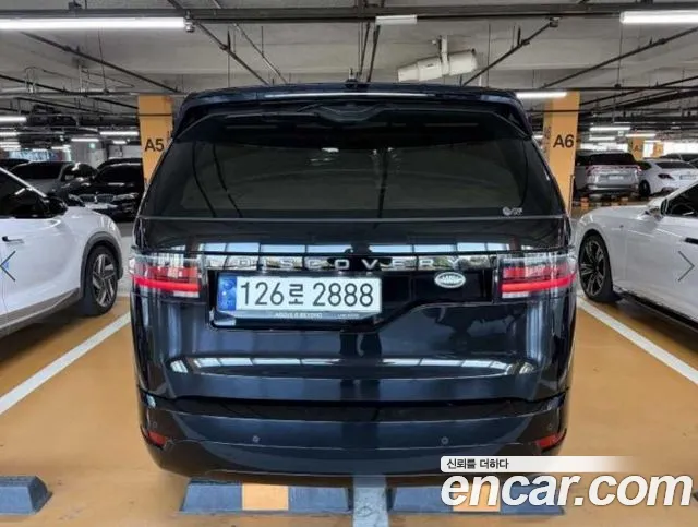 Land Rover Discovery — Фото автомобиля 4