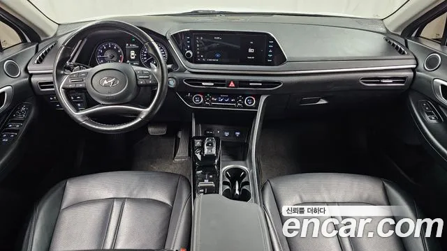 Hyundai Sonata — Фото автомобиля 7