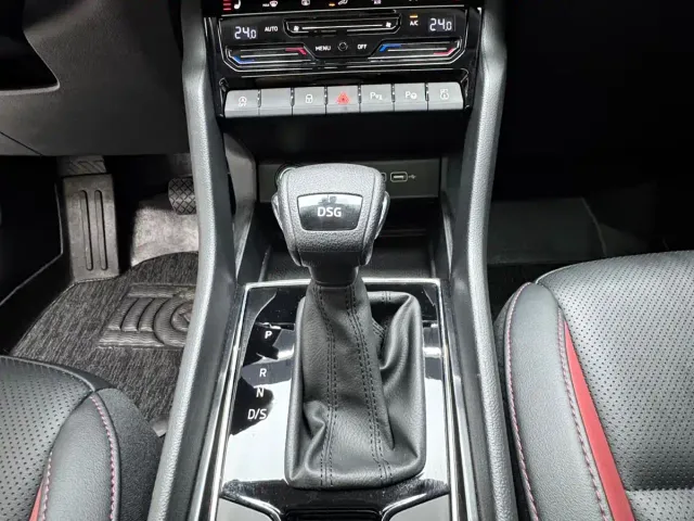 Skoda Karoq — Фото автомобиля 16