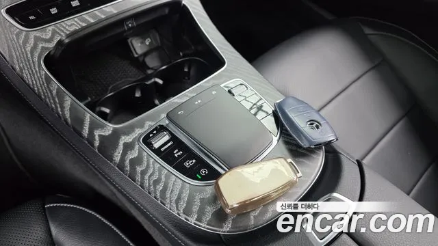 Mercedes-Benz E-Class W213 — Фото автомобиля 24
