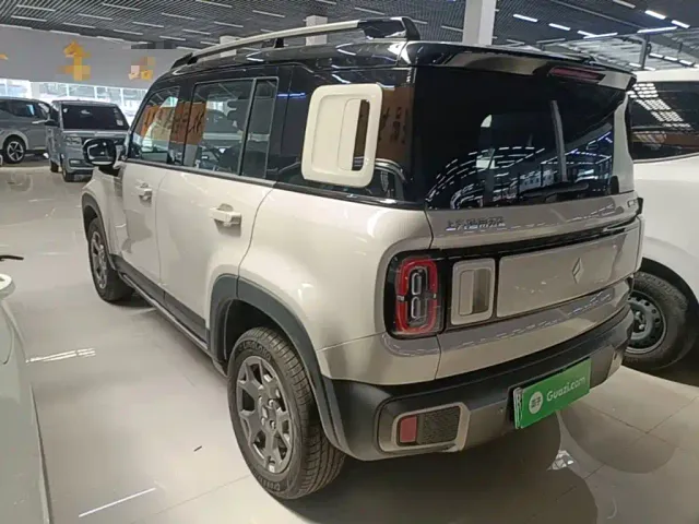 Baojun Yep Plus — Фото автомобиля 4
