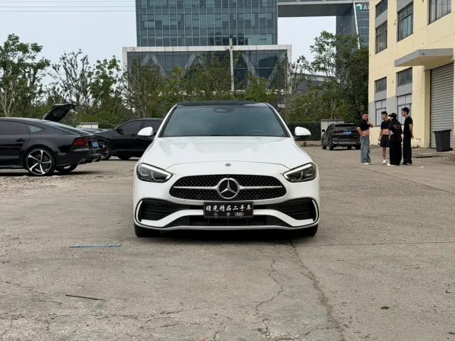 Mercedes-Benz C-Class — Фото автомобиля 5