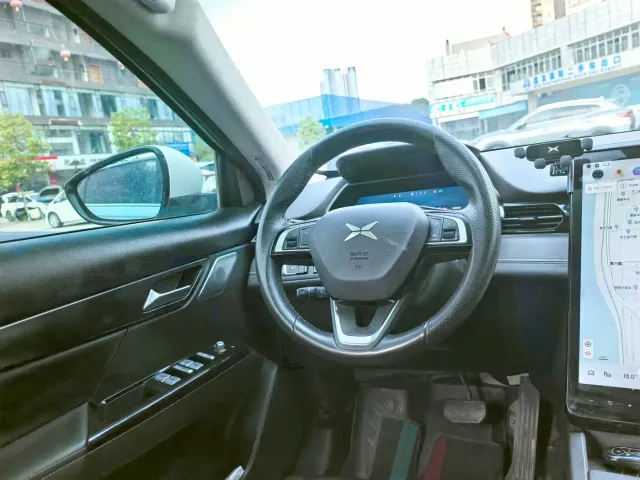 XPeng XPeng G3 2021 G3i 460N — Фото автомобиля 6