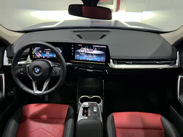 BMW X1 — Фото автомобиля 15
