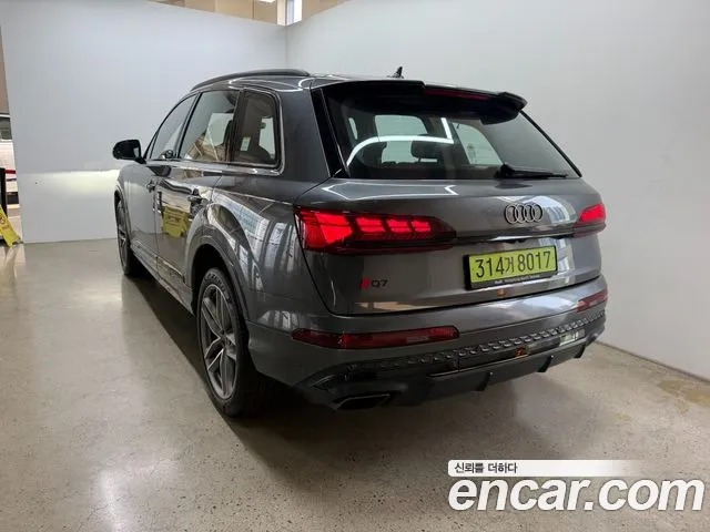 Audi Q7 55 TFSI quattro Premium — Фото автомобиля 4