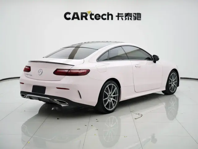 Mercedes-Benz E-Class — Фото автомобиля 14