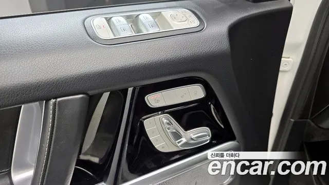 Mercedes-Benz G-Class — Фото автомобиля 17