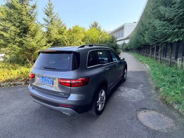 Mercedes-Benz GLB-Class — Фото автомобиля 4